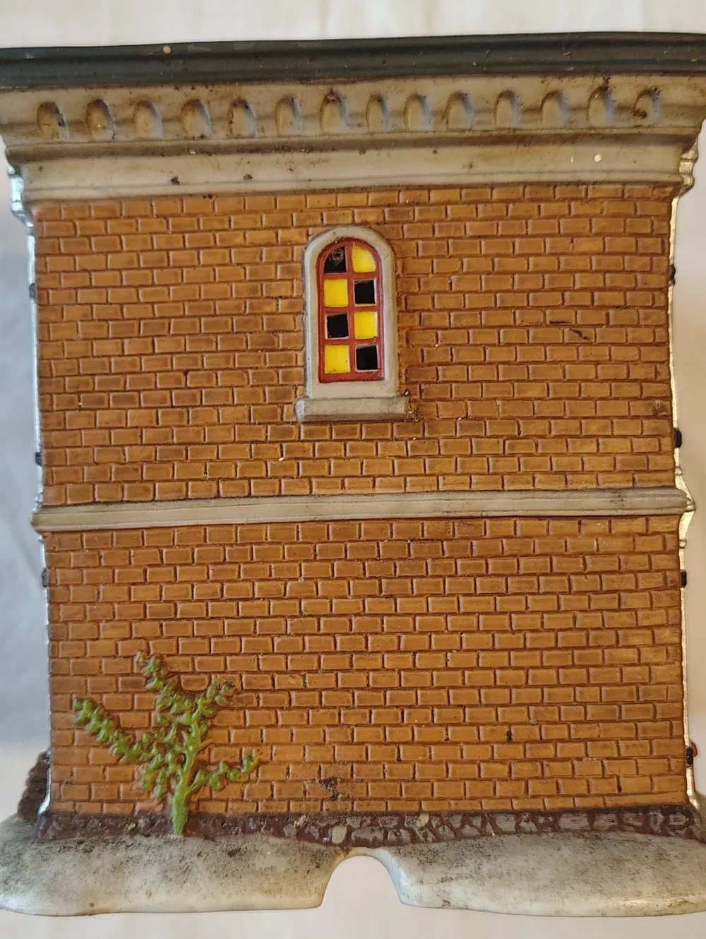 Department 56 New England Village Series Drummond Bank Building